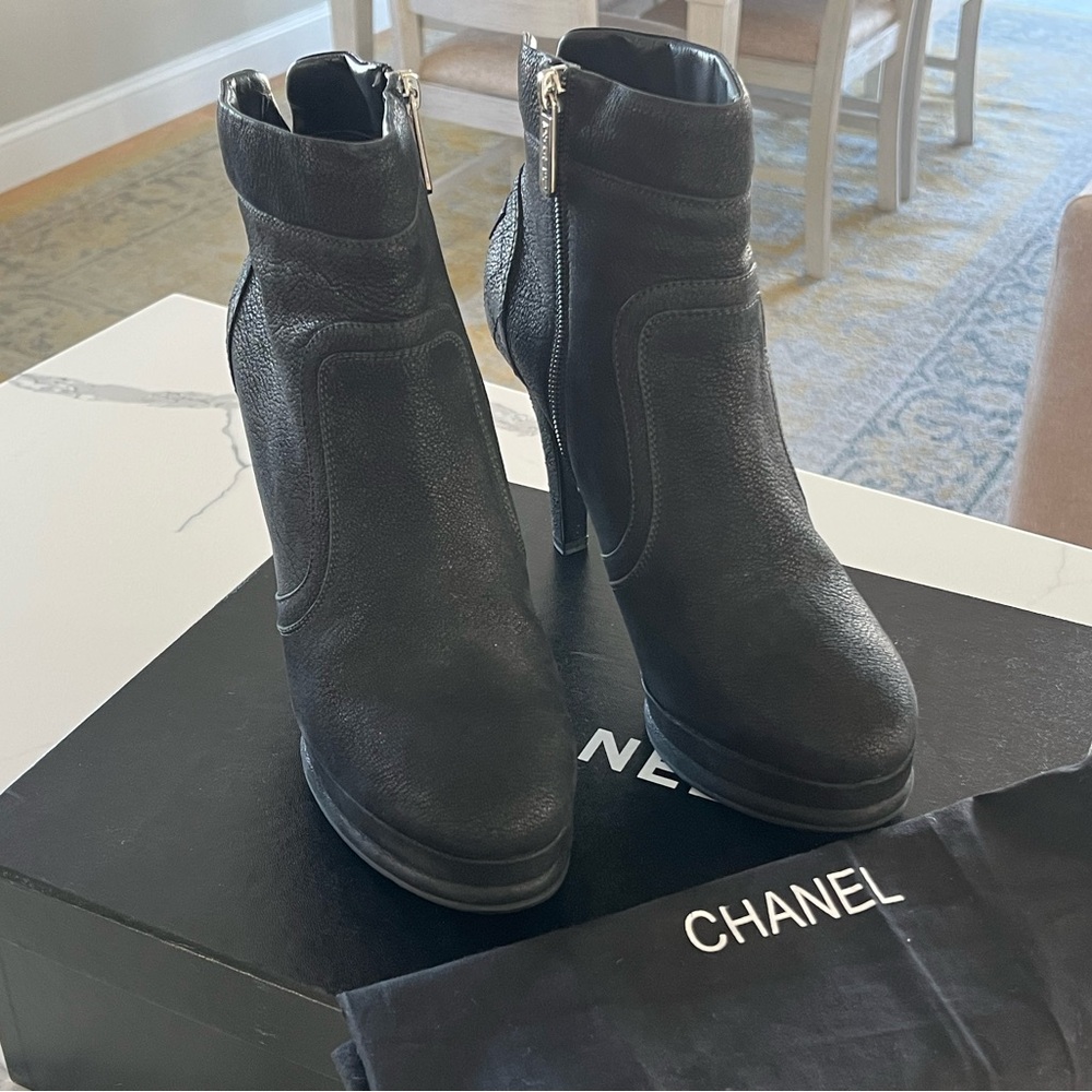 CHANEL Black Quilted Caviar Leather Ankle Platform Booties Heeled Boots NWT NIB - Picture 10 of 16